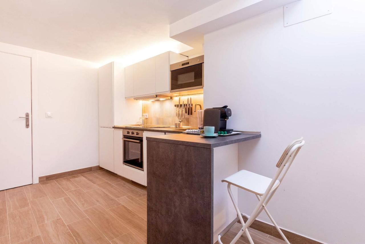 Genteel Home Pajaritos 17 Sevilla Bagian luar foto