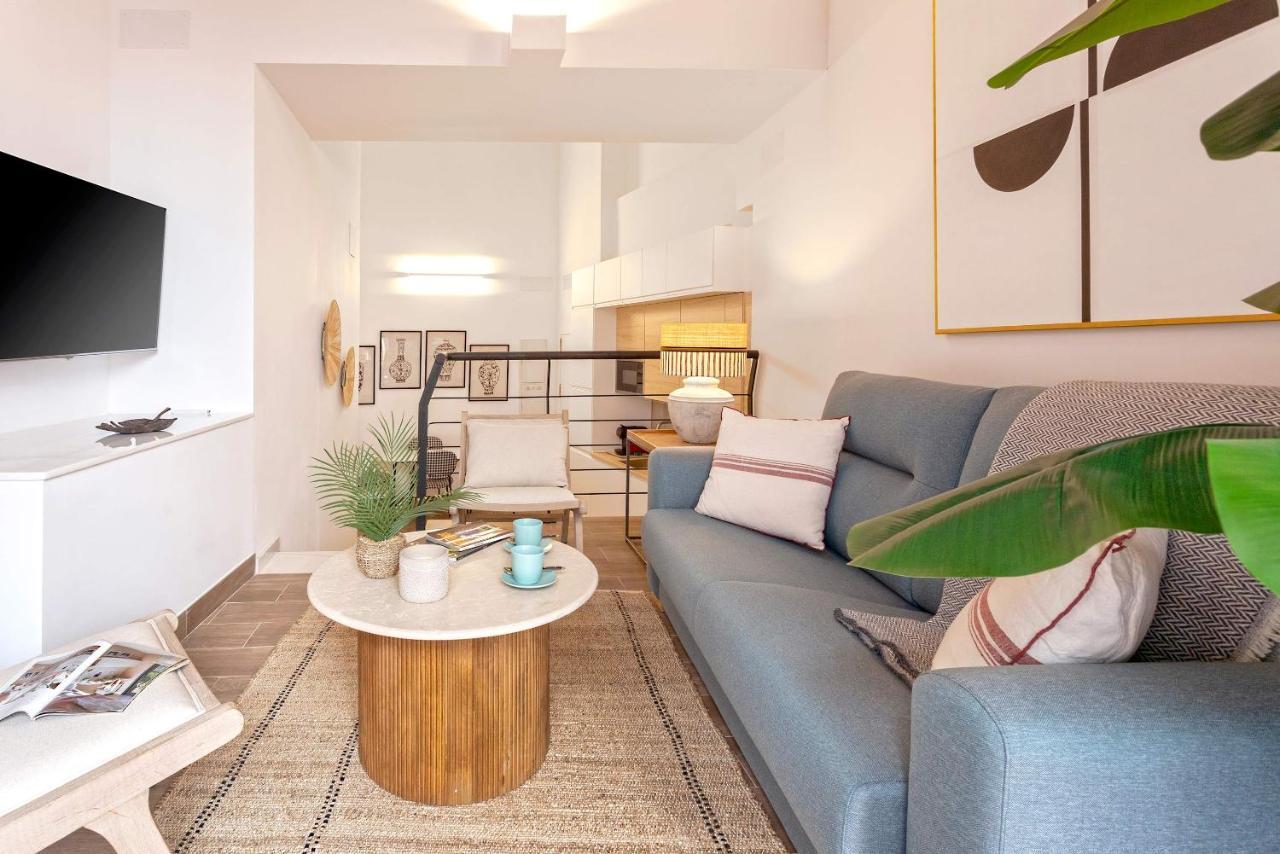 Genteel Home Pajaritos 17 Sevilla Bagian luar foto