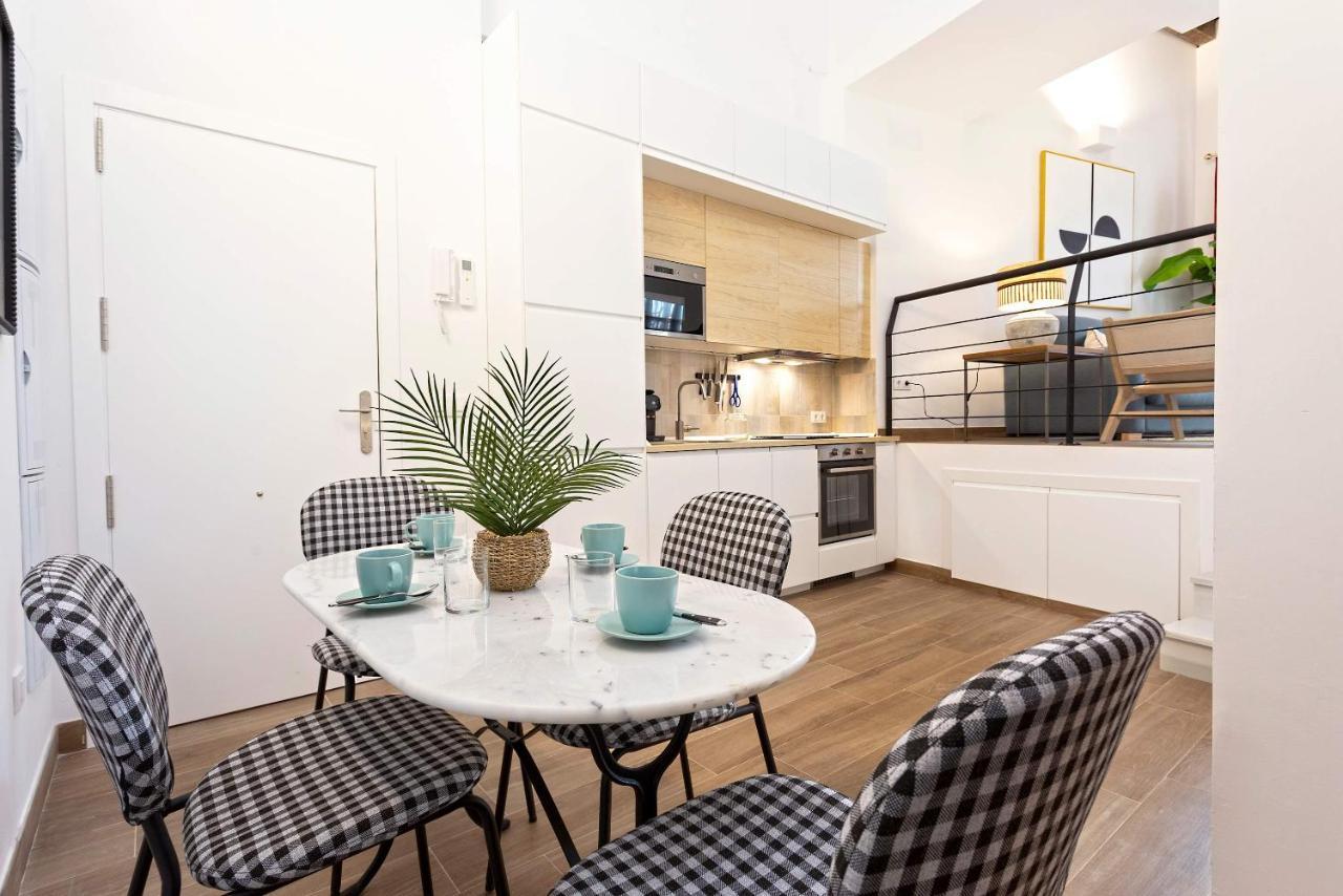 Genteel Home Pajaritos 17 Sevilla Bagian luar foto